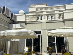 -The Sunny Side Cafe Station 1