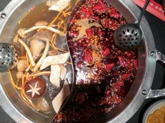 鸳鸯锅-井格重庆火锅(西直门凯德Mall店)