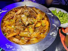 -徐记小怪兽肉蟹煲店(哈西万达金街店)