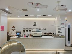 -HUGS coffee(东区店)
