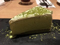 -必胜客(东三路店)