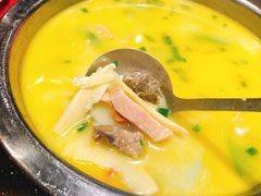 腌笃鲜-老苏州芳和园茶酒楼  传统苏帮菜(观前店)