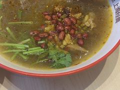 -小杨生煎(金山百联购物中心3楼店)