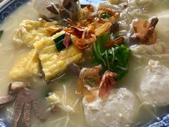 -亚忠小吃店(曾厝垵店)