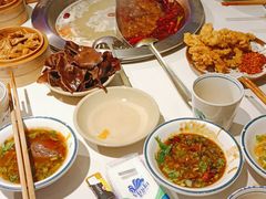 -卤校长重庆火锅(国兴店)