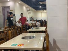 大堂-美兰春记食店·龙舌坡红烧牛肉