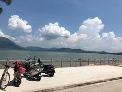 -鹏城人家海鲜酒家·23年老字号(较场尾店)