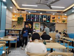 大堂-伊鼎牛肉面(潍坊路店)