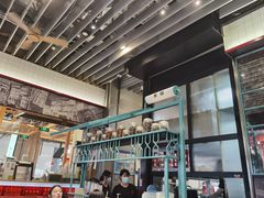 -肥汁米蘭香港米线(长宁来福士店)