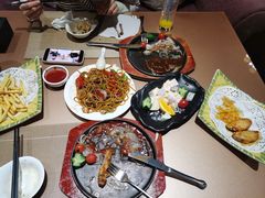 -戈尔登酒店·满堂彩咖啡厅