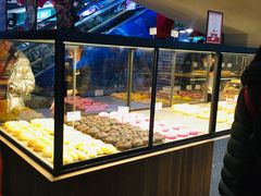 面包甜点陈列柜-LELECHA乐乐茶(上海五角场万达广场店)