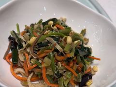 -香山湖家家宴(中山陵店)