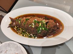 -梅利汴京烤鸭•开封豫菜地标店(东大街店)
