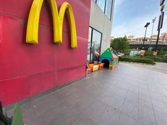 门面-麦当劳(长江西路得来速店)