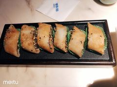 -韵秋荷(宝山龙湖天街店)