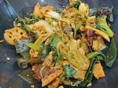 -醉人椒麻辣香锅(王府井喜悦店)