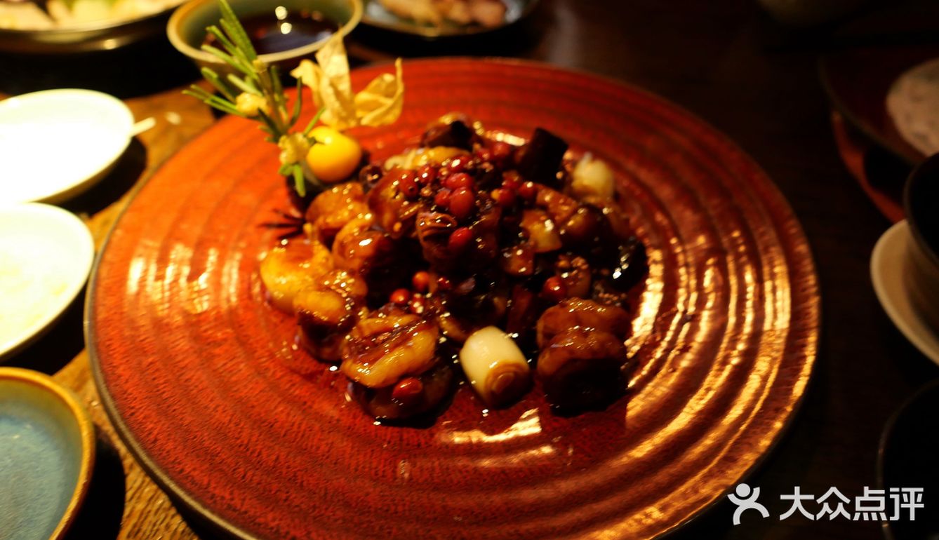 龙年除夕团圆饭选“宋”，忘记套餐坑人的套路，大写的开心和满足