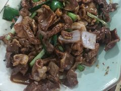 -标记美食新鲜猪杂(兴南大道店)