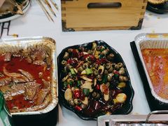 -云晓光头烧烤吧(德平路店)