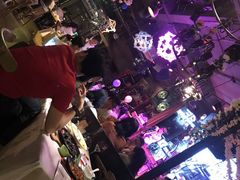 -繁花里音乐餐厅(新天地店)