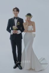 -雨墨婚纱摄影工作室