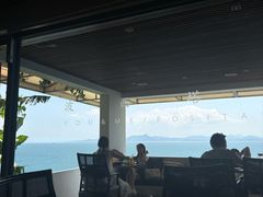 -蜜悦·波西塔诺悬崖海景餐厅