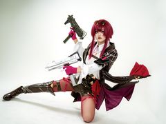-米游妙妙屋cosplay换装自拍摄影体验馆