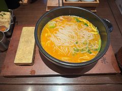 -银米·云南传统过桥米线(双廊黑金冠店)