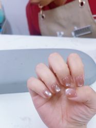 -尤米一站式美甲美睫