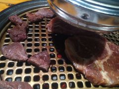 -唯成•韩国炭火烤肉 유성고기