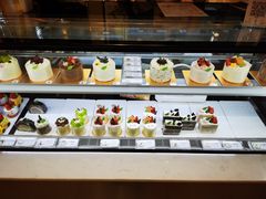 -花花卷卷·鲜食蛋糕(静安久光百货店)