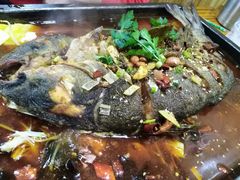 -老东镇啤酒屋海鲜加工·蒸汽海鲜·海鲜烧烤(台东店)