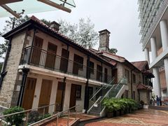 -香港大学