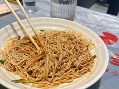 -肥肥虾庄·金牌油焖大虾(杨园滨江时代walk店)