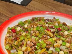 破店泡椒脆肚-泥糊破店小酒馆·团建聚餐(南京西路店)