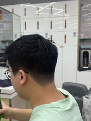 -秦·专注剪发