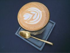 -UNI UNI(环亚凯瑟琳店)