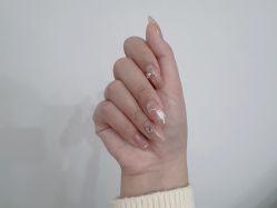 -爱纶美·美甲美睫半永久