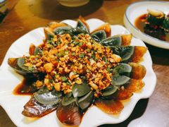 -富正毅三下锅·湘西韵味(天门山索道店)