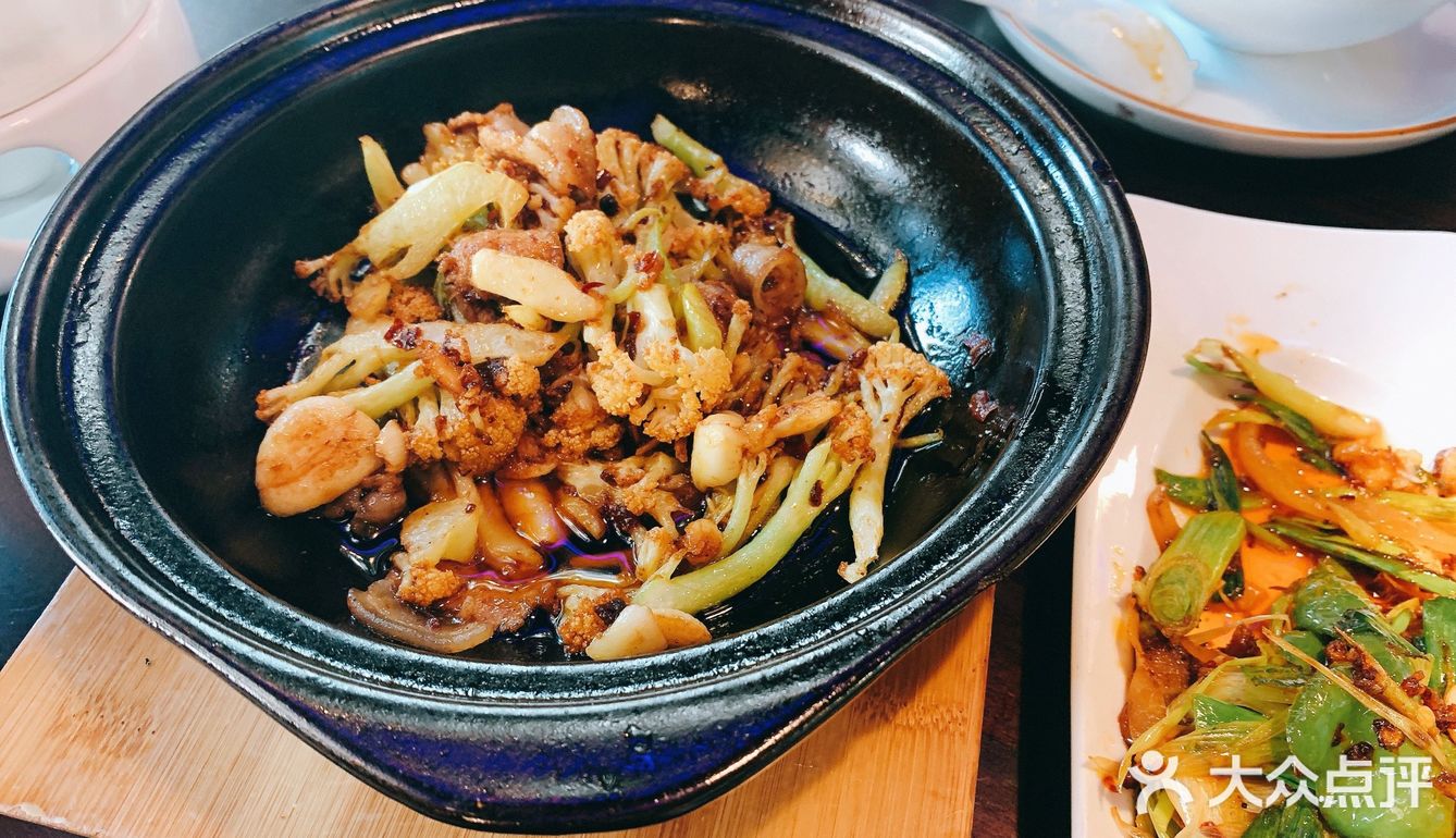 吃川菜我能干10碗米饭！