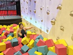 -嗨翻Hi-Fun竞技主题乐园·蹦床亲子生日轰趴(国光1937店)