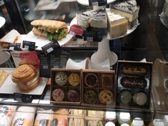 零售区-星巴克(北辰西路店)