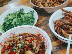 -老三样·美食研究中心(世贸路店)