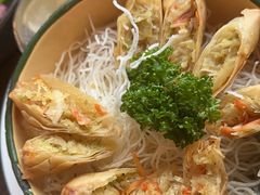 -Chom Cafe and Restaurant