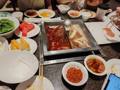 -皇城老妈·大连海鲜火锅(港湾店)