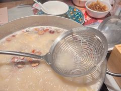 -尚尚仙·酸汤猪手·猪肚鸡火锅(华联万柳购物中心店)