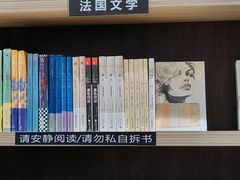 -钟书阁(群光广场店)
