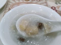瑶柱柴鱼花生粥-赏点粤式点心(广州塔店)