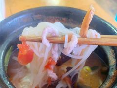 四鲜米线-李记特色罐罐米线(重庆中环大厦店)