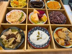 -轻蔬不用等·素食(江苏路店)